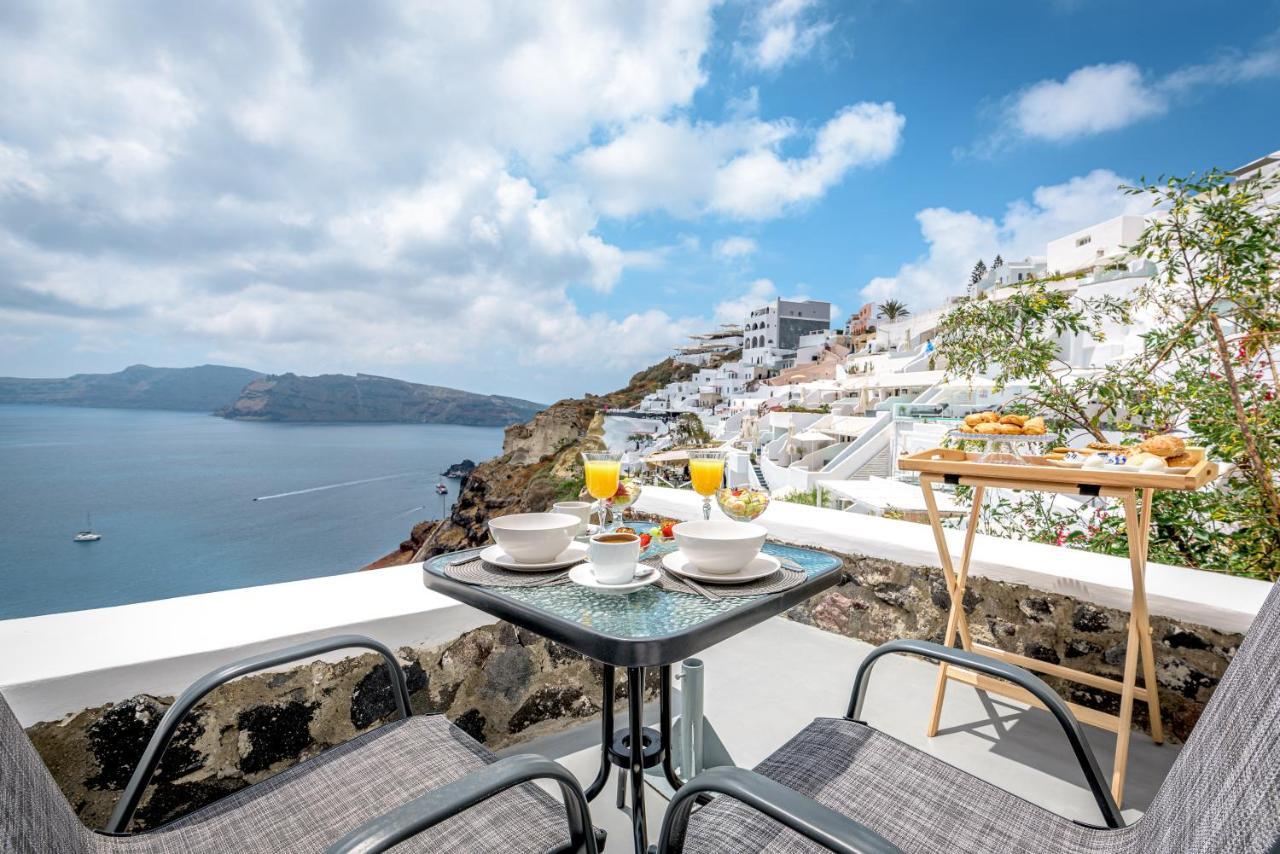 Amazing View Villa Oia With Jacuzzi Esterno foto