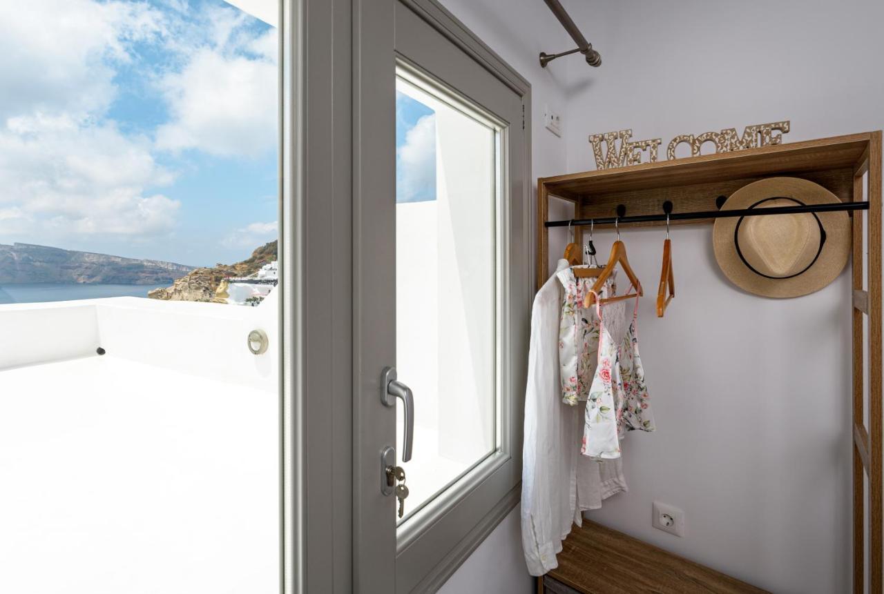 Amazing View Villa Oia With Jacuzzi Esterno foto
