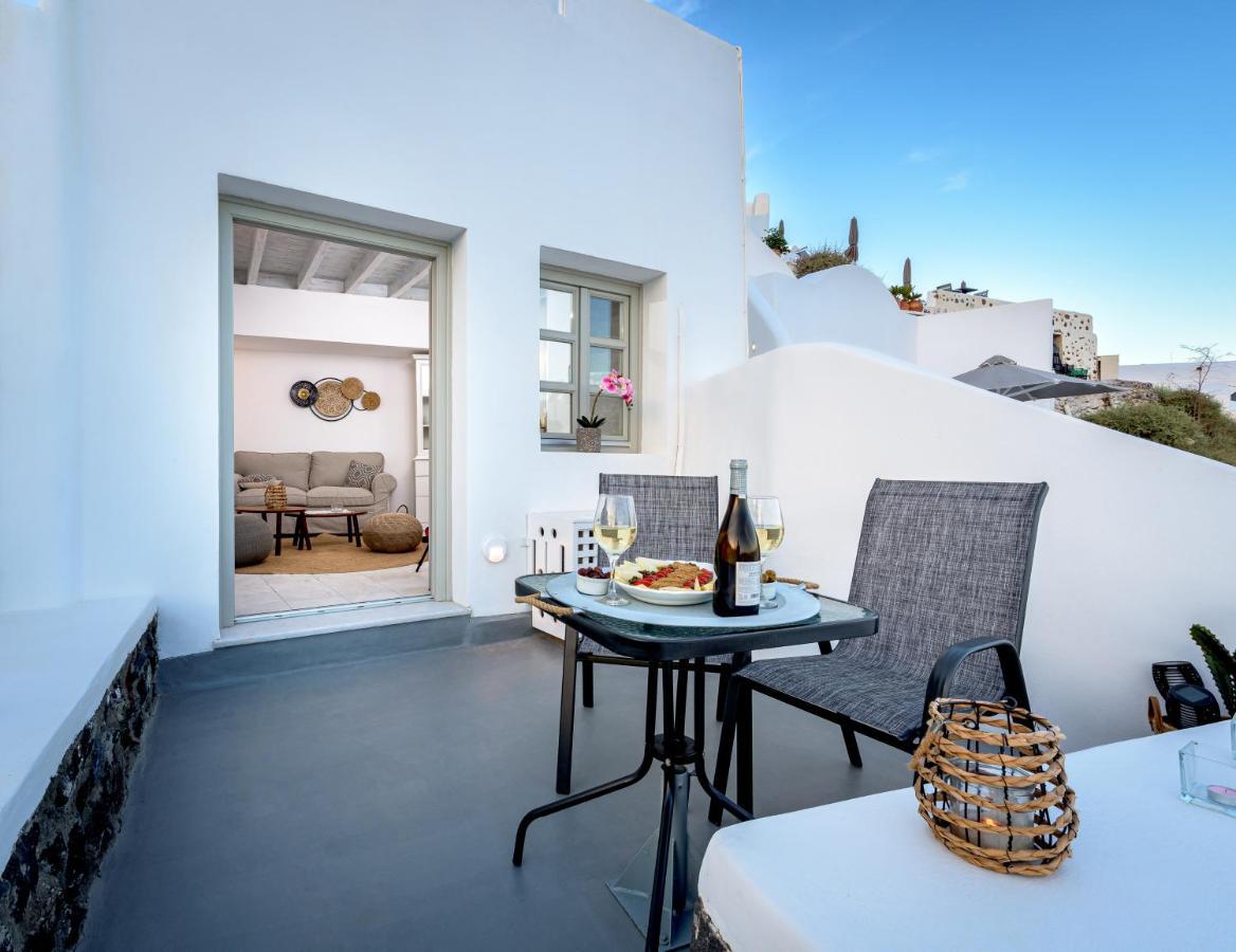 Amazing View Villa Oia With Jacuzzi Esterno foto