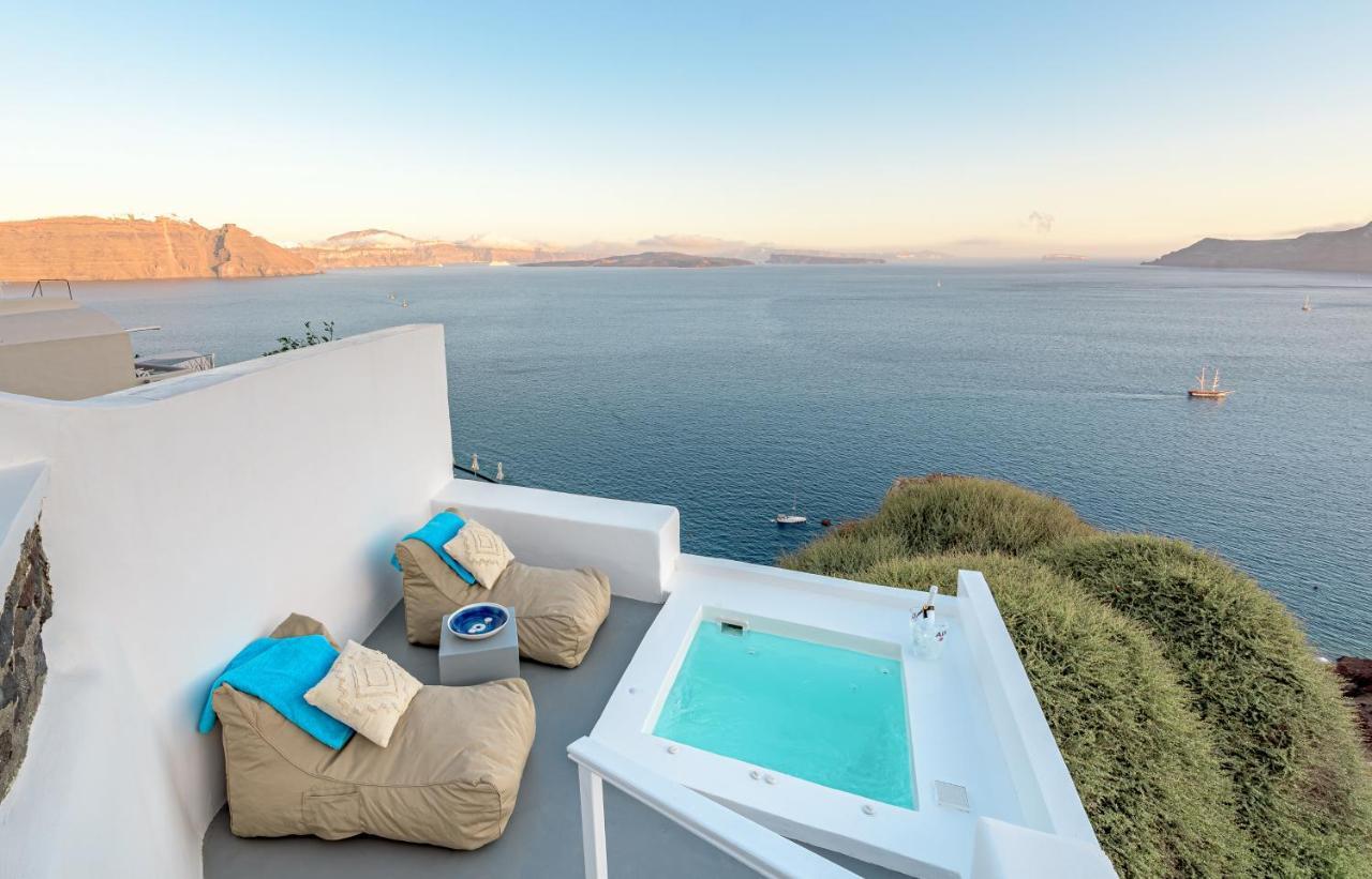 Amazing View Villa Oia With Jacuzzi Esterno foto