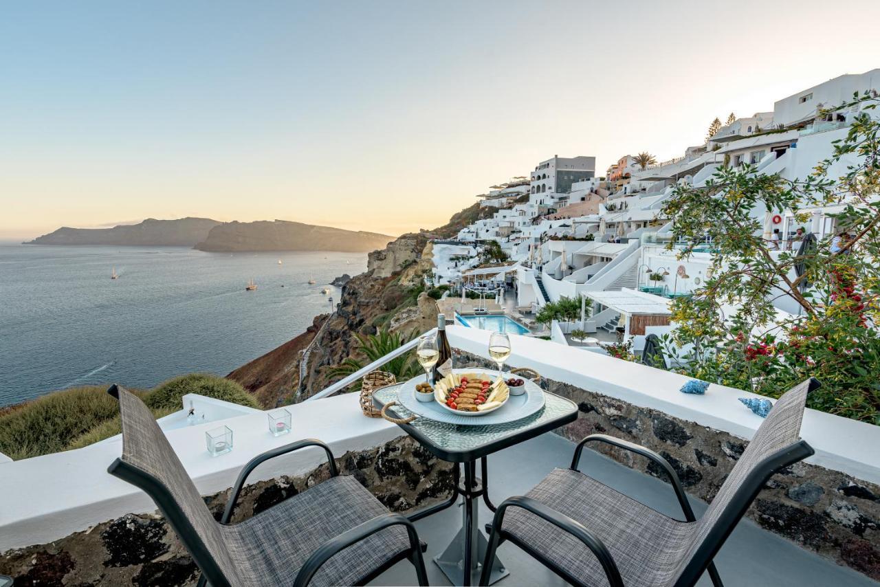 Amazing View Villa Oia With Jacuzzi Esterno foto